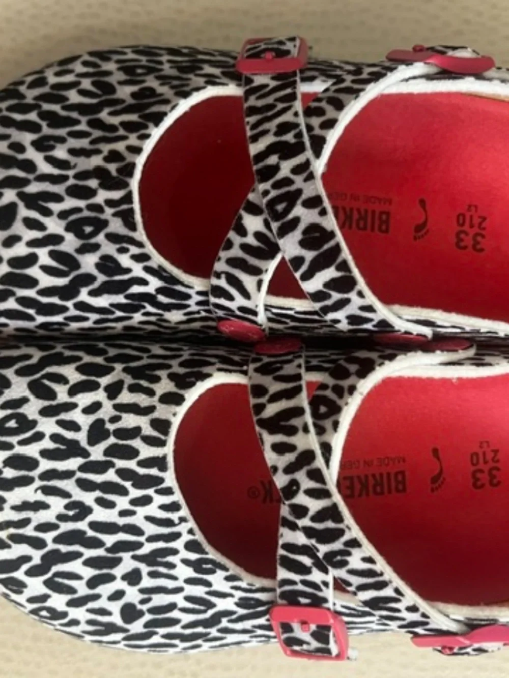 Birkenstock Kids - Arizona Leo Lilly - BK/PK Leopard Sandals EUR 33-US 2-2.5